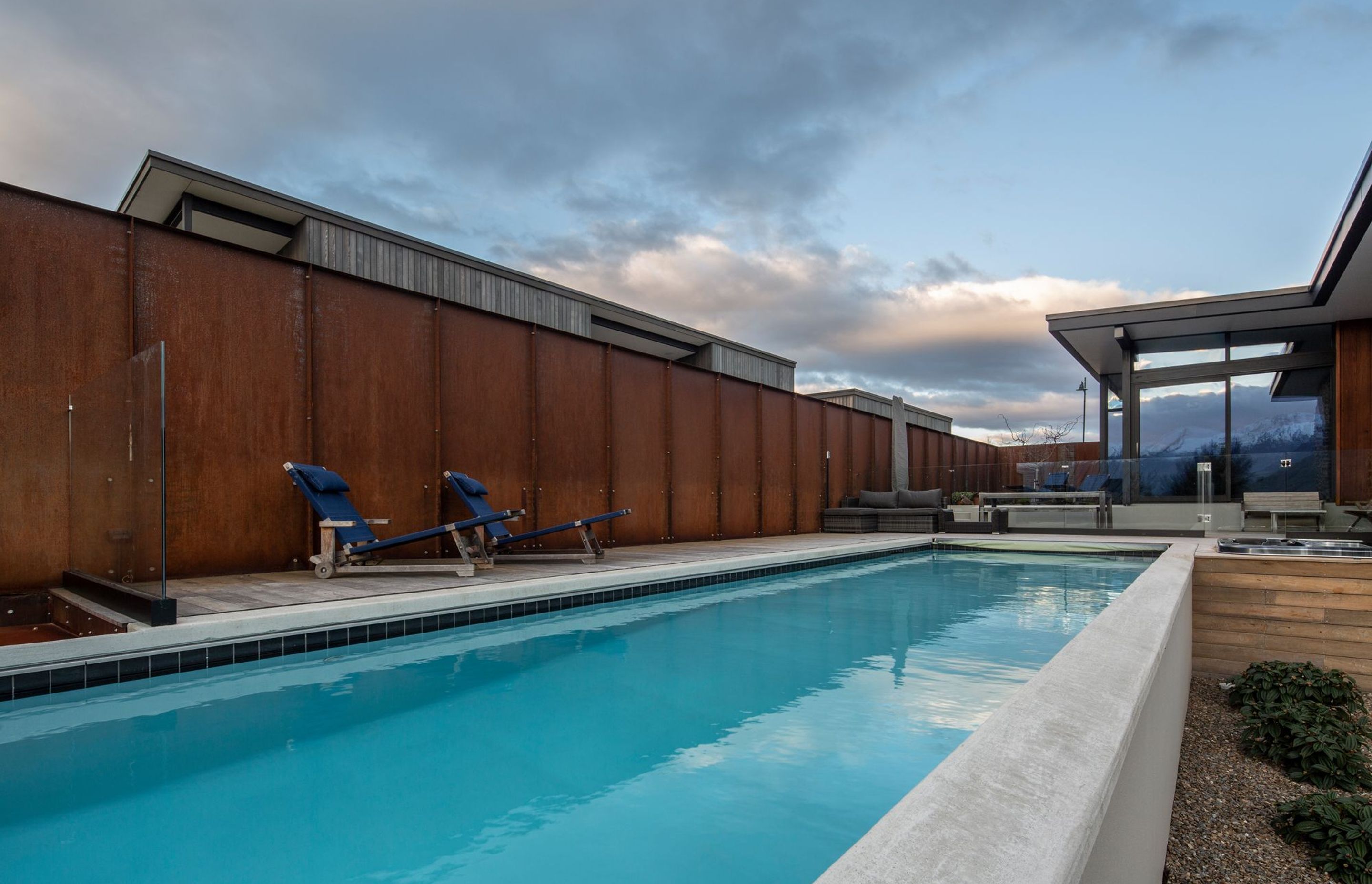 Custom Swimming Pool Lake Wanaka