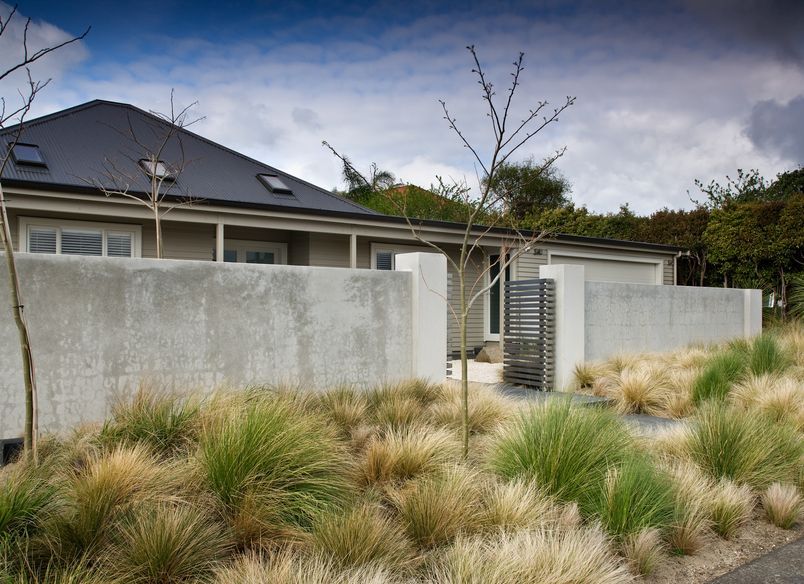 Pt Chev Modernist Garden