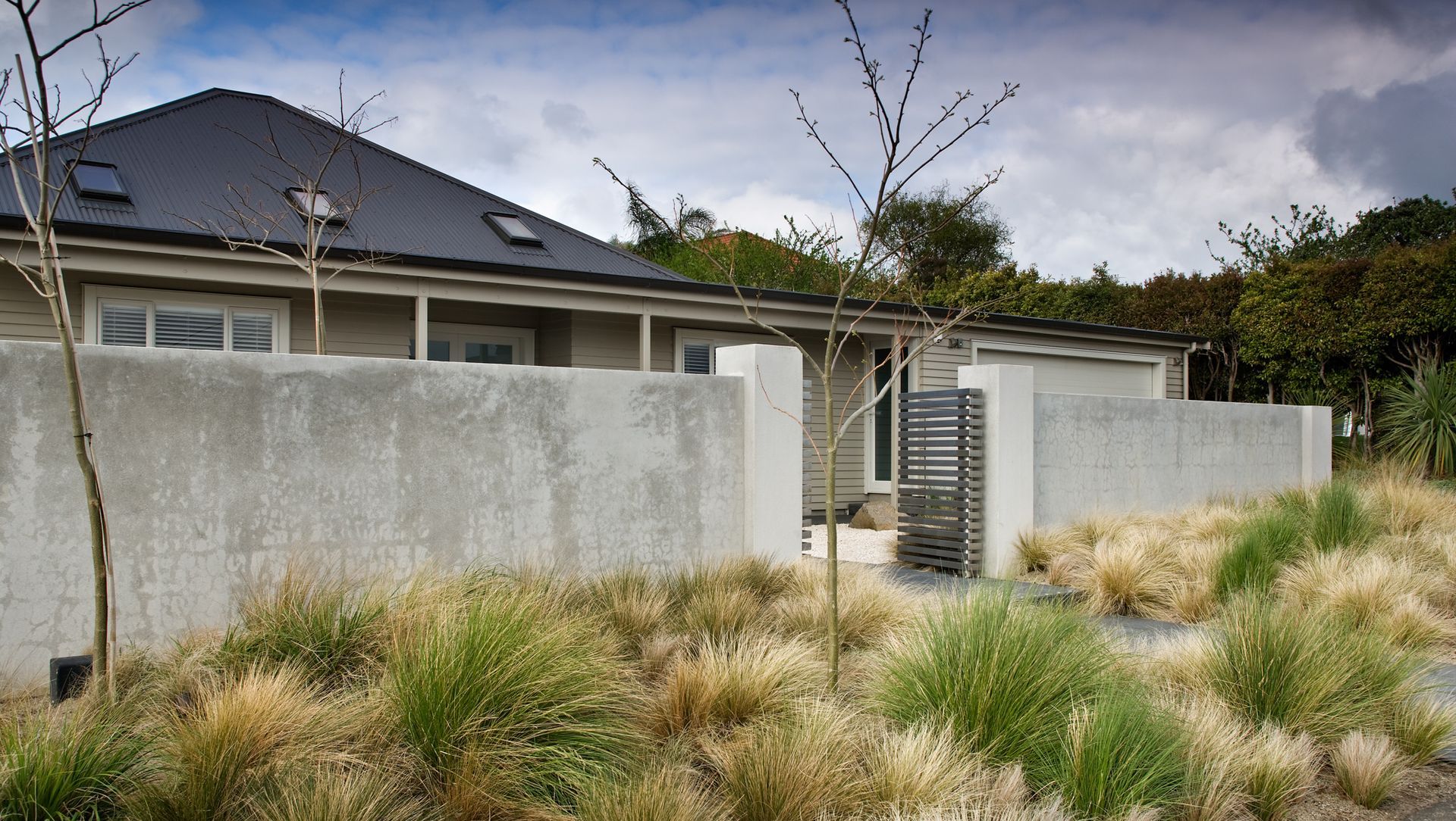 Pt Chev Modernist Garden banner