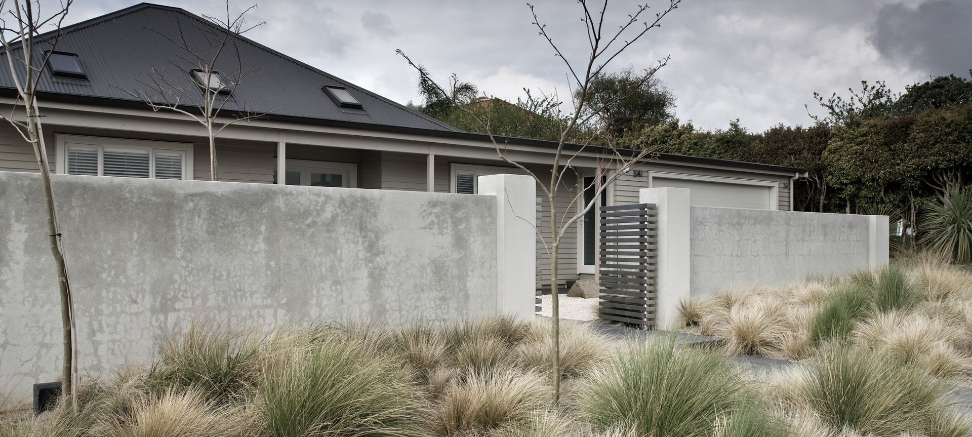 Pt Chev Modernist Garden banner