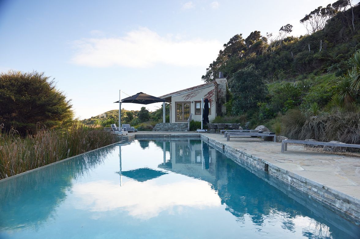 Muriwai Mediterranean Manor