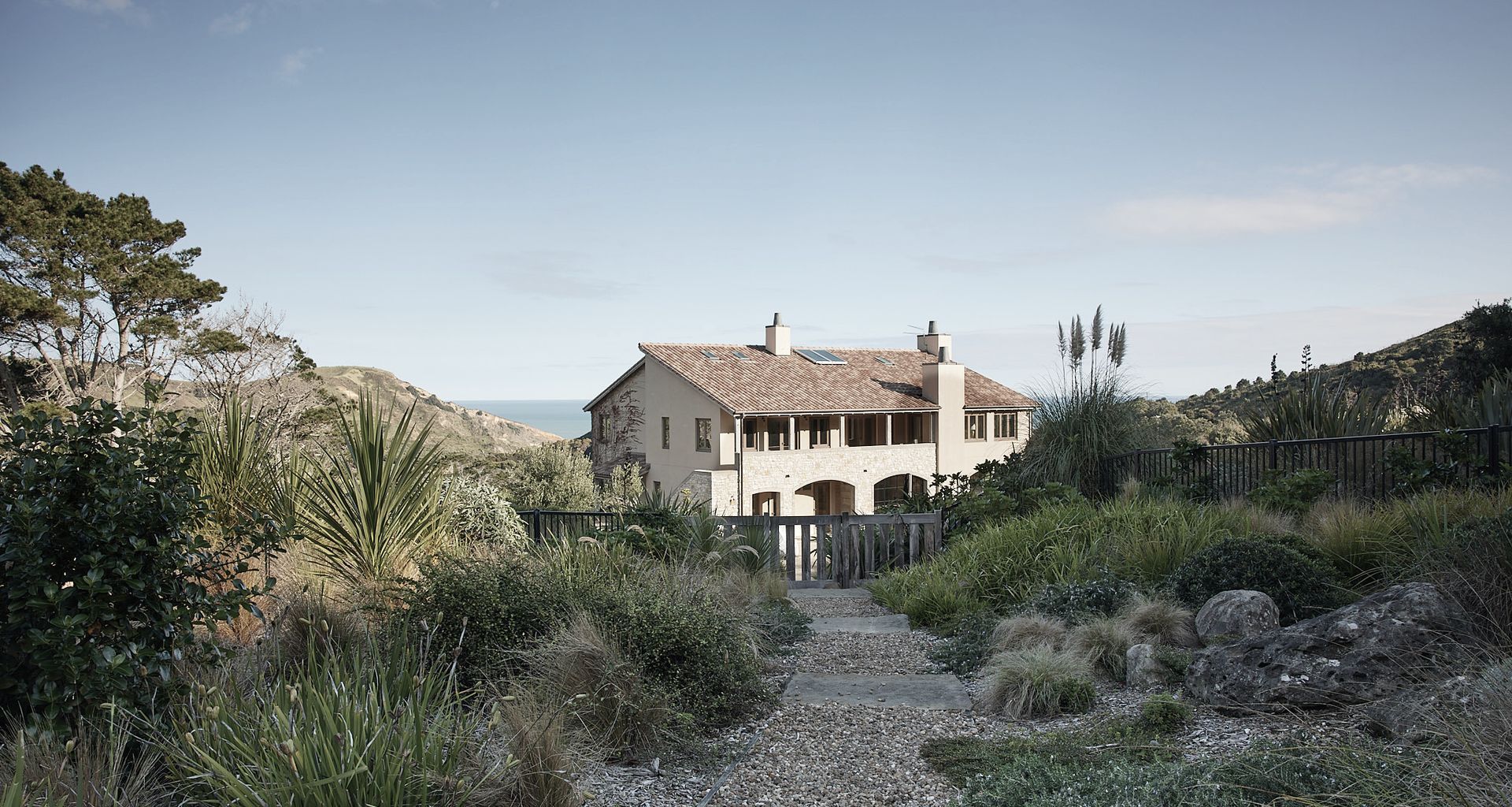 Muriwai Mediterranean Manor banner