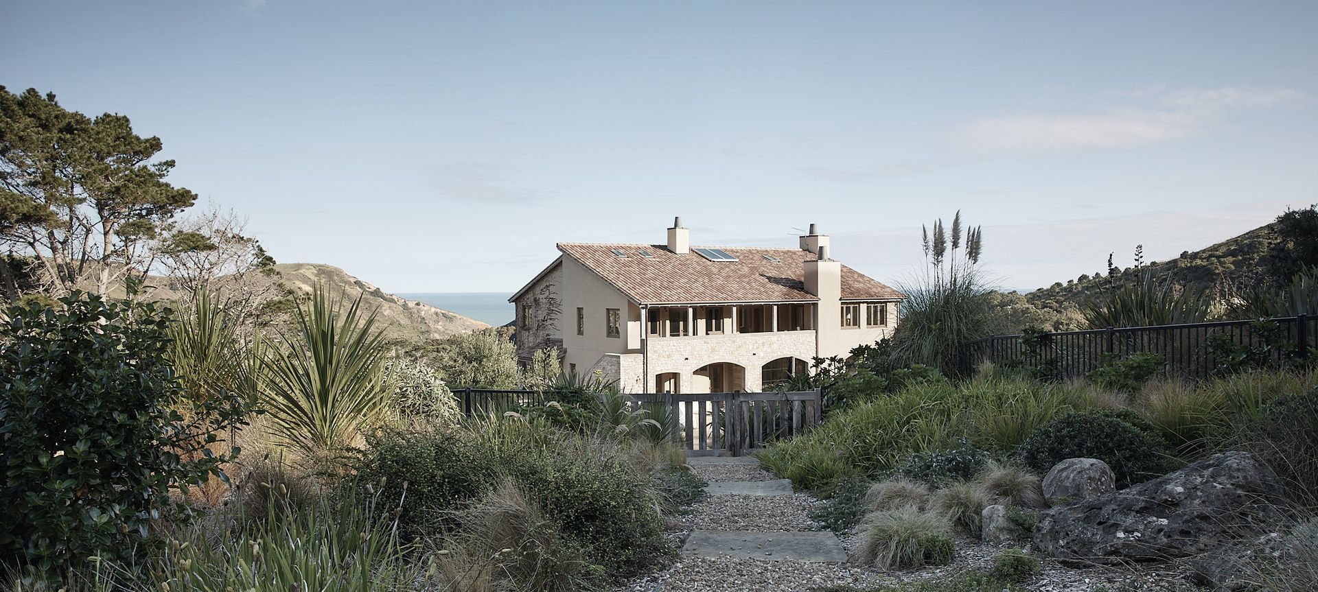 Muriwai Mediterranean Manor banner
