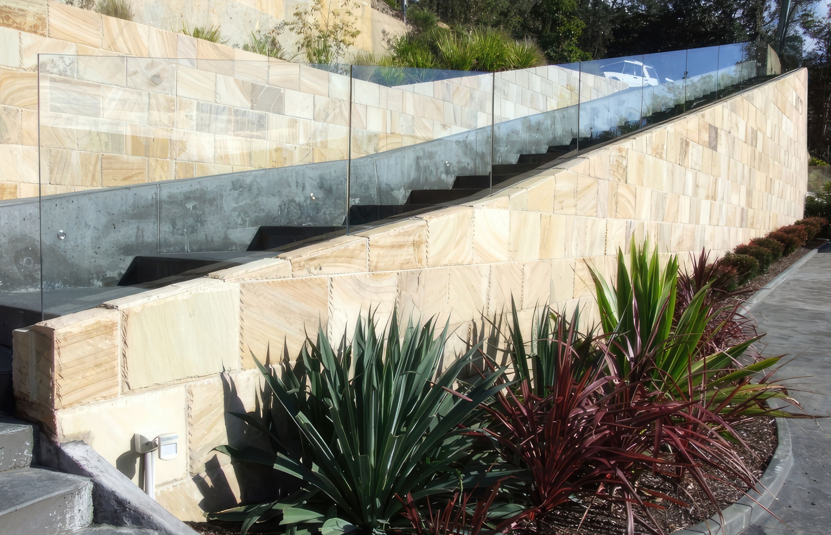 Mounted-Glass-Balustrade-1.jpg