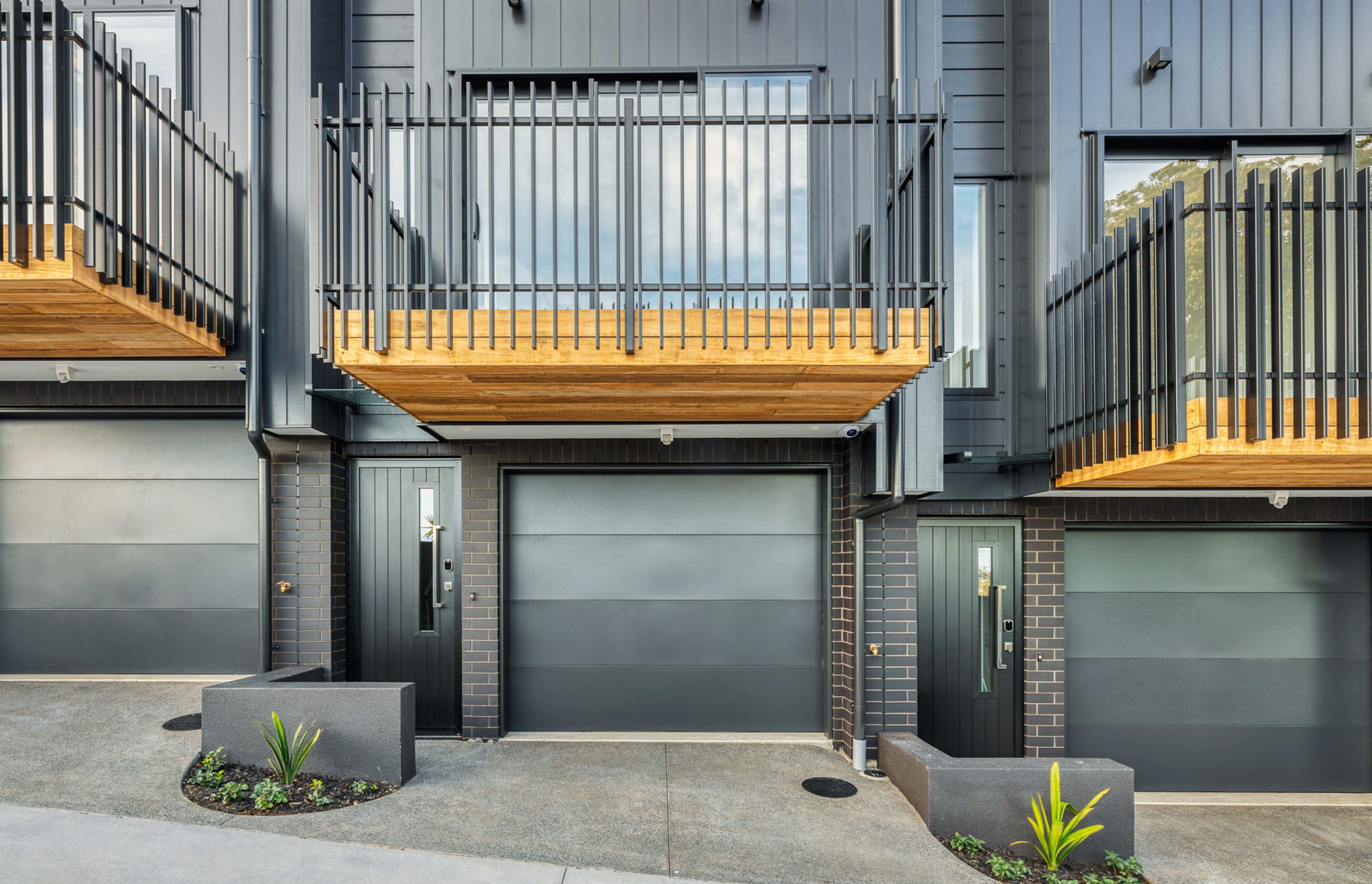 8 Terraced House Development on a Complex Site