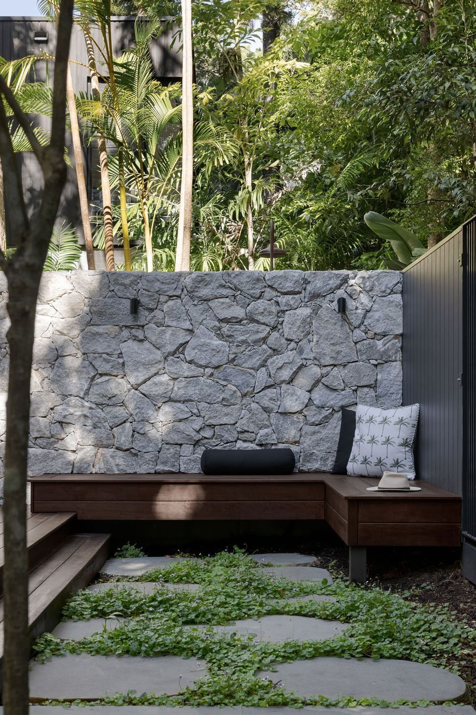 Noosa: QLD - Residential