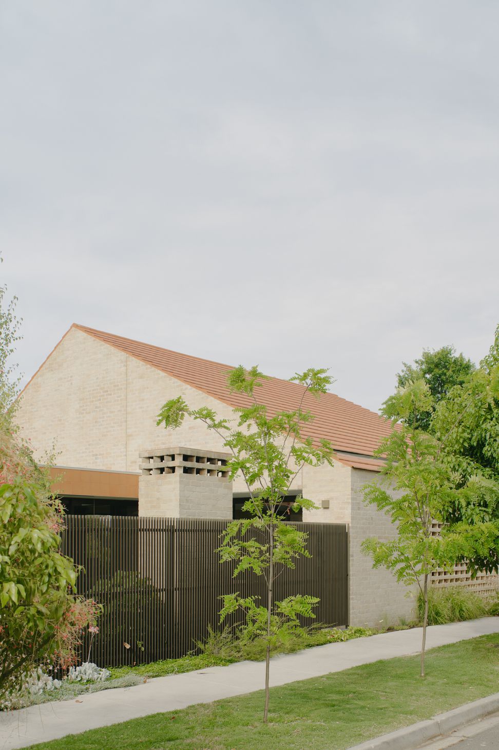 OLAVERHANSLOPE187WEB.jpg