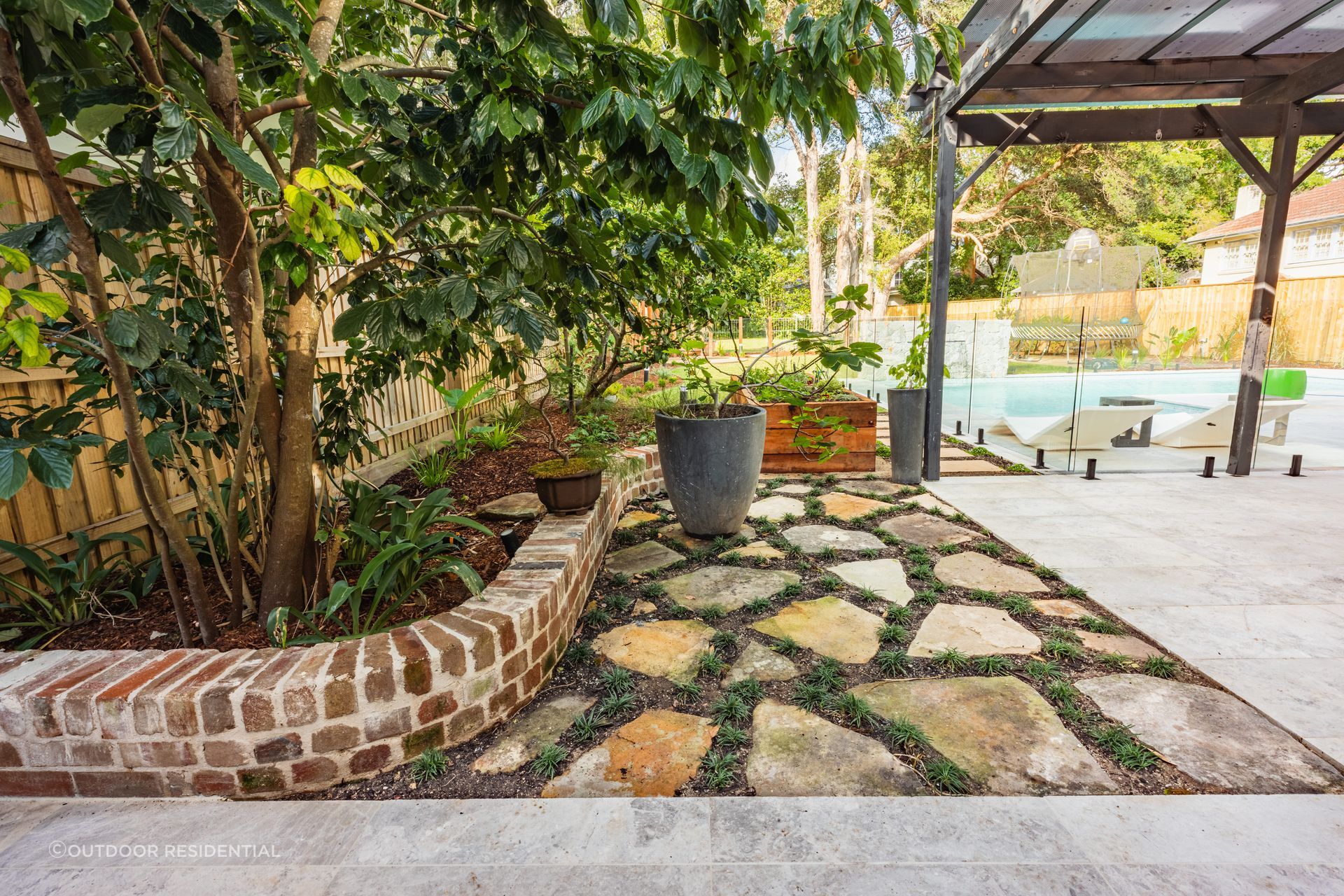 Manhattan Limestone | Branch Out Landscapes | Outdoor Residential | Crystal Pools