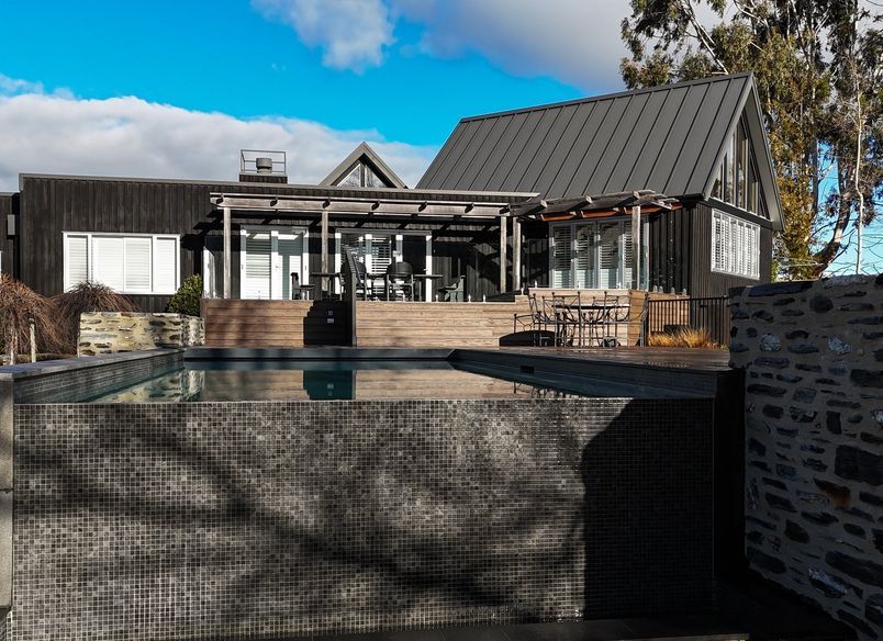 A Peerless Plunge Pool