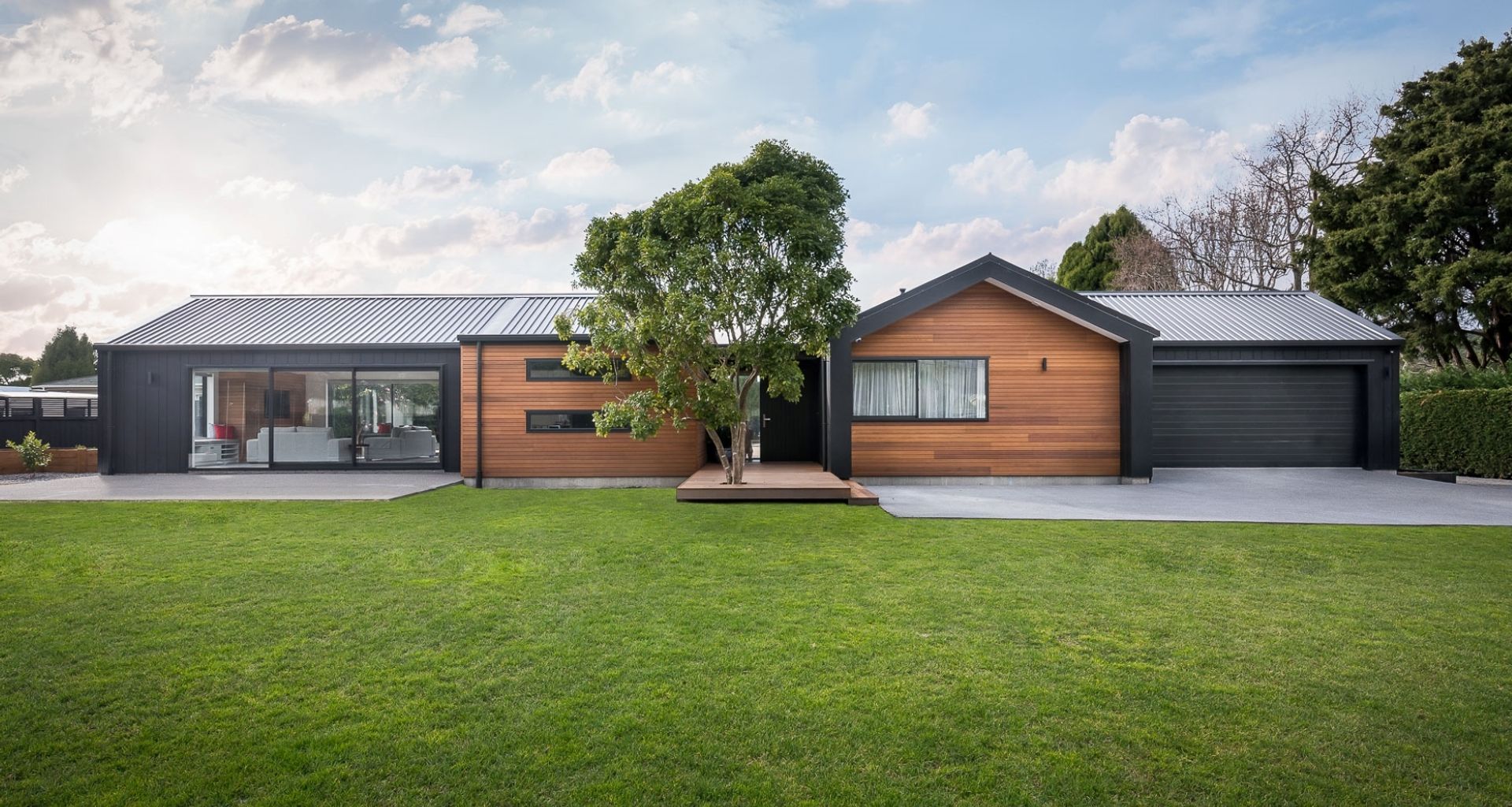 Gable forms on Raumati Lifestyle site banner