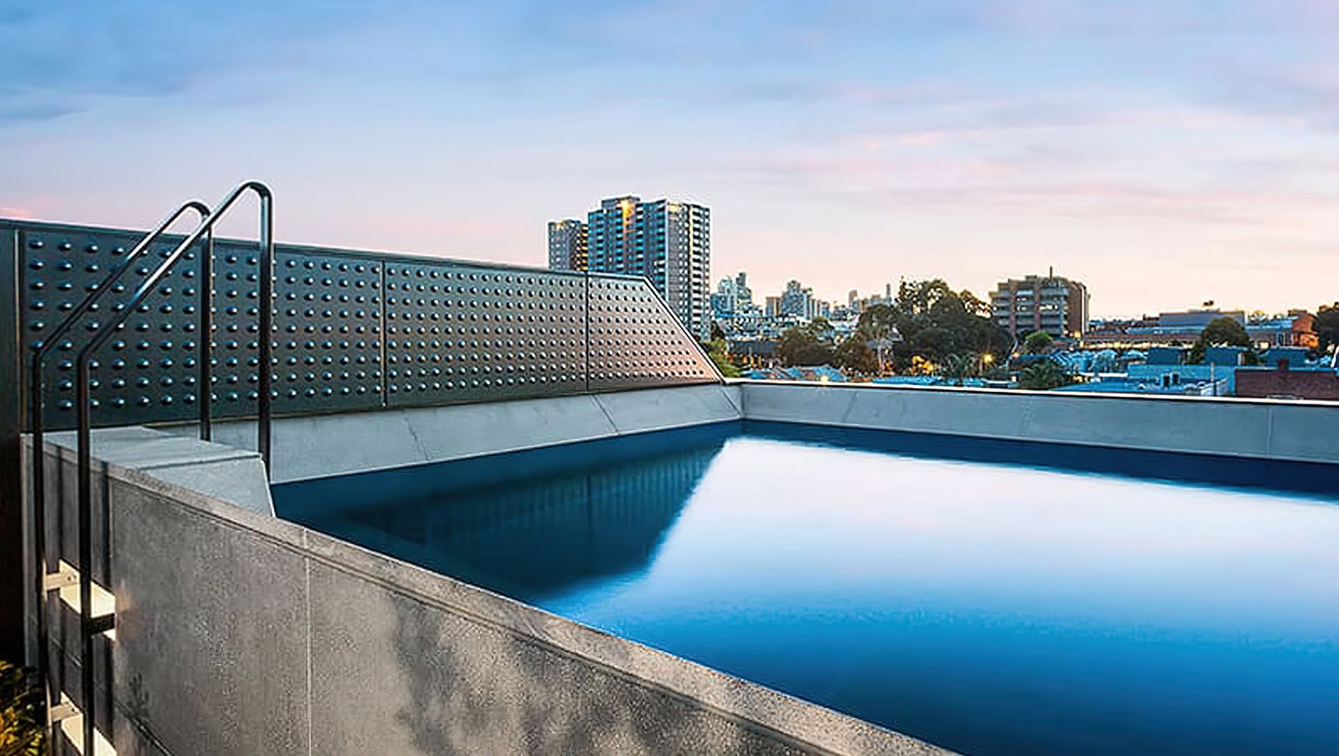 Rooftop Pools banner