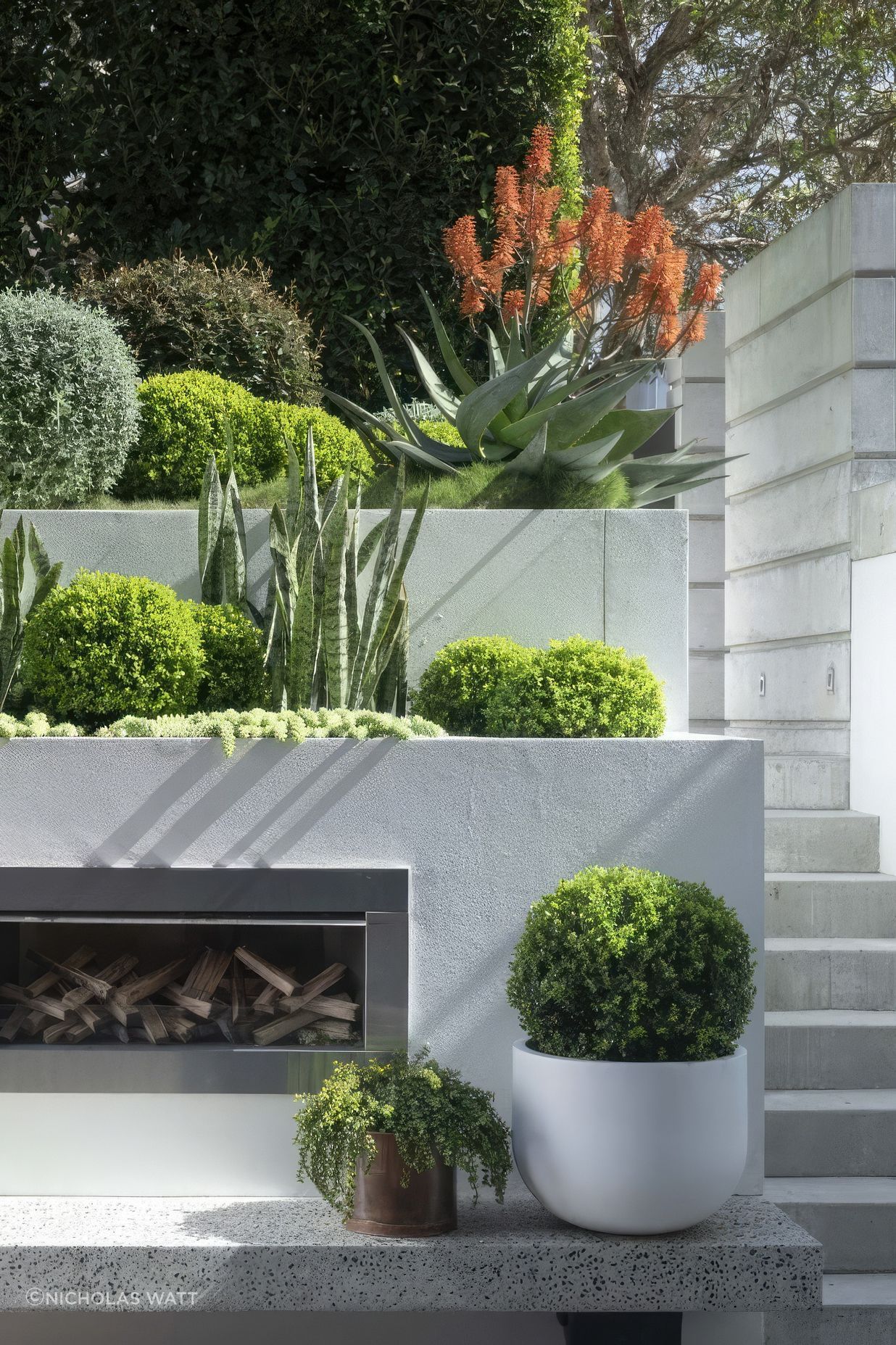 ScaledChic-Courtyard3-scaled-818x1020-standard-scale-200x.jpeg