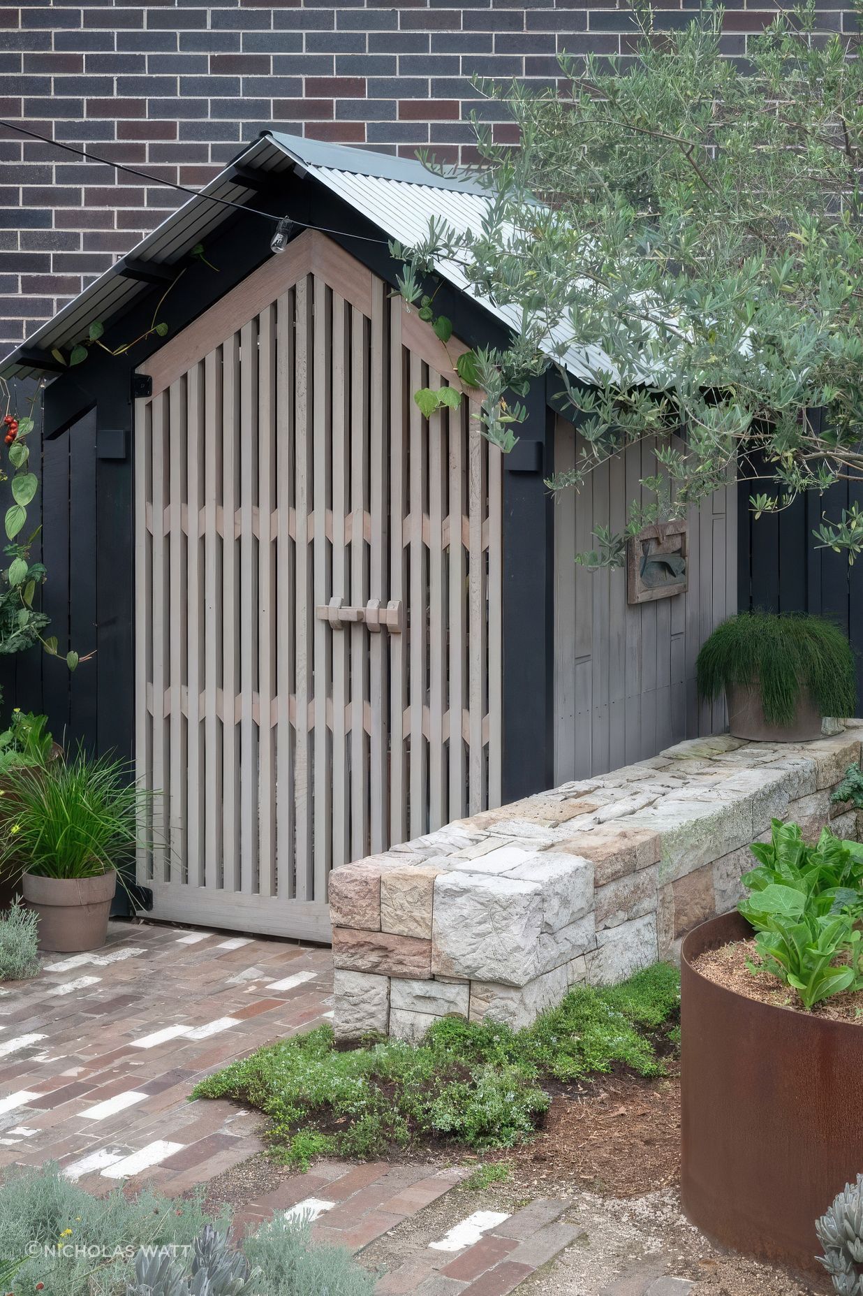 ScaledGarden-LifeDesignNeighbourhoodNatural3-818x1020-standard-scale-200x.jpg
