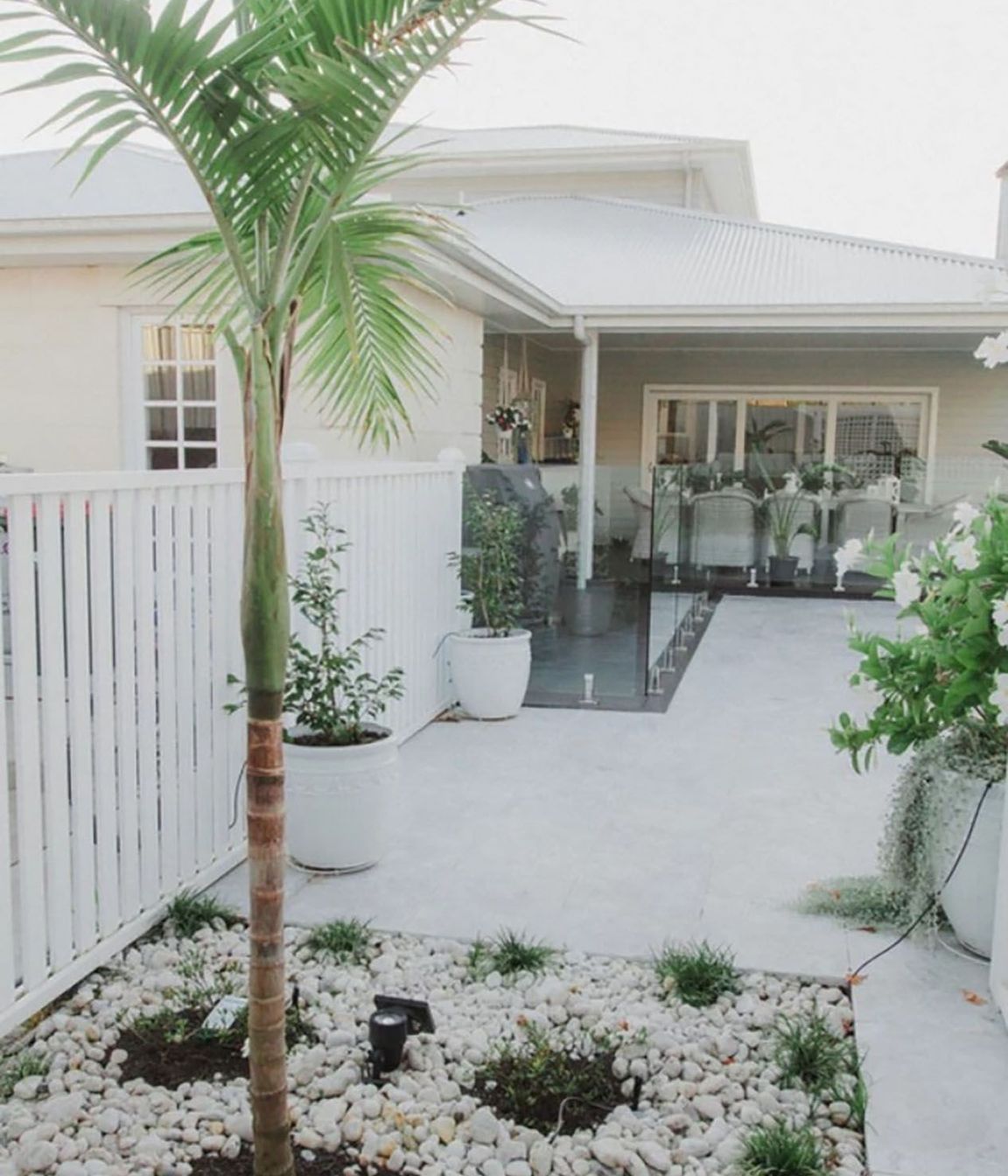 Elegant Hamptons' Oasis