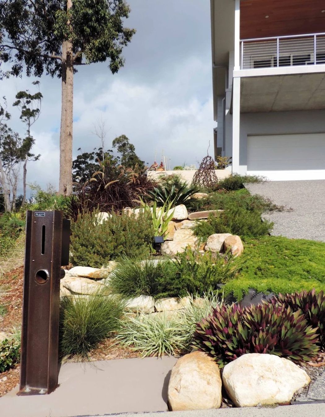 Contemporary Native Garden