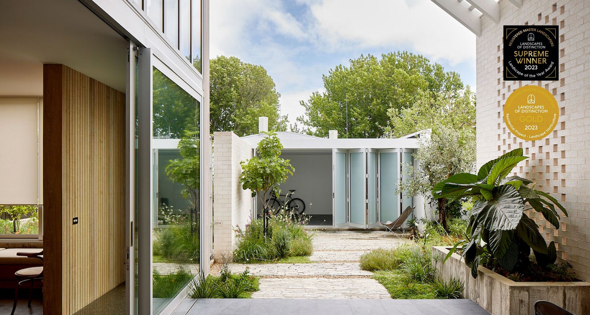 Natural Urban Courtyard banner