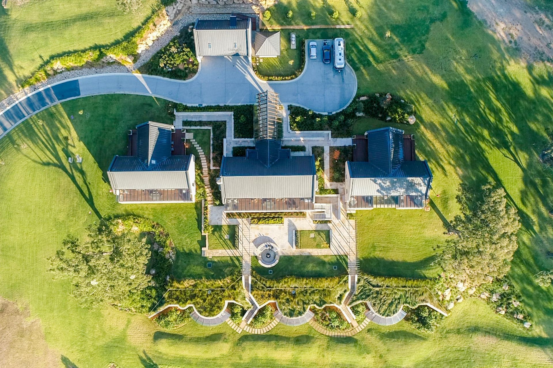 Hermitage - The Oaks