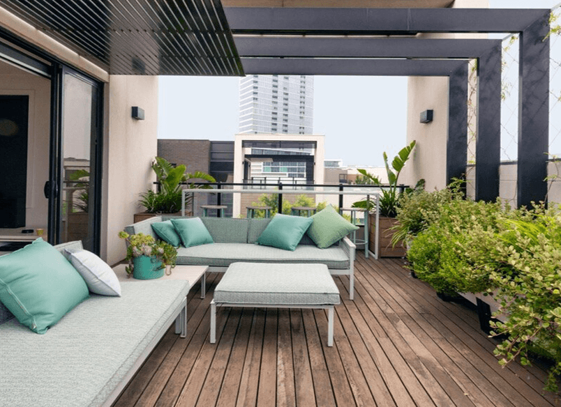 Docklands- Balcony