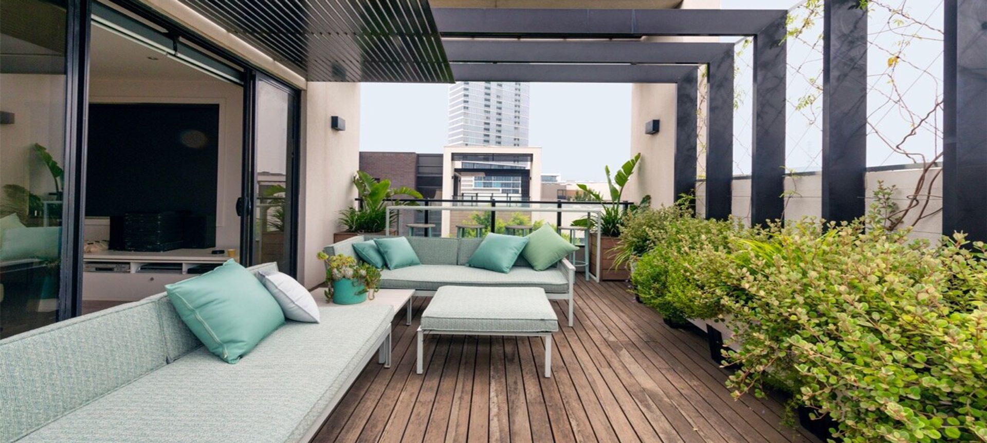 Docklands- Balcony banner