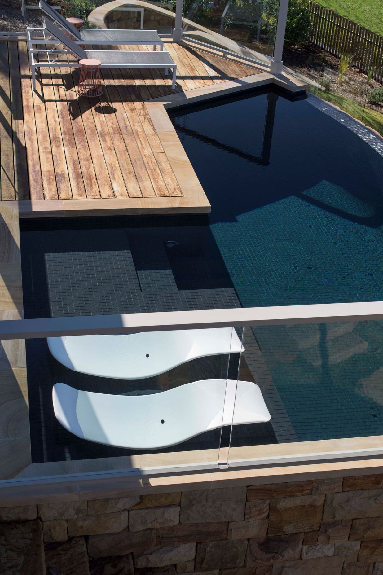 Palm Pool