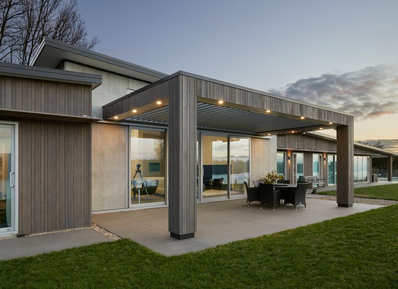 Lake View Louvres