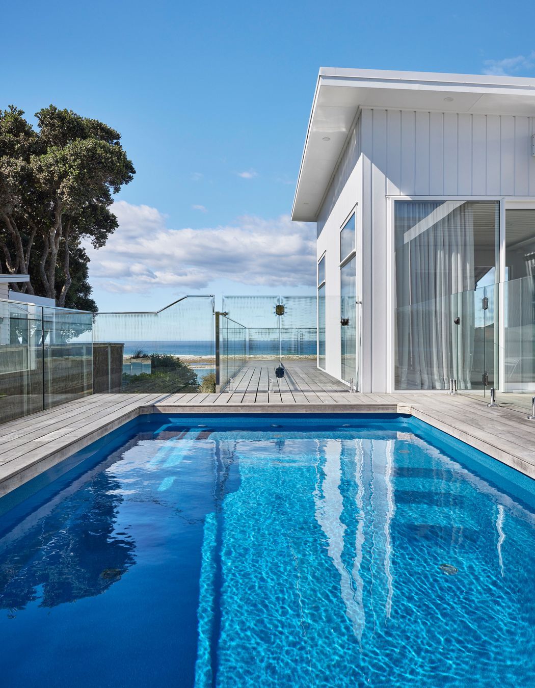 Petite and Prestigious on the Pacific