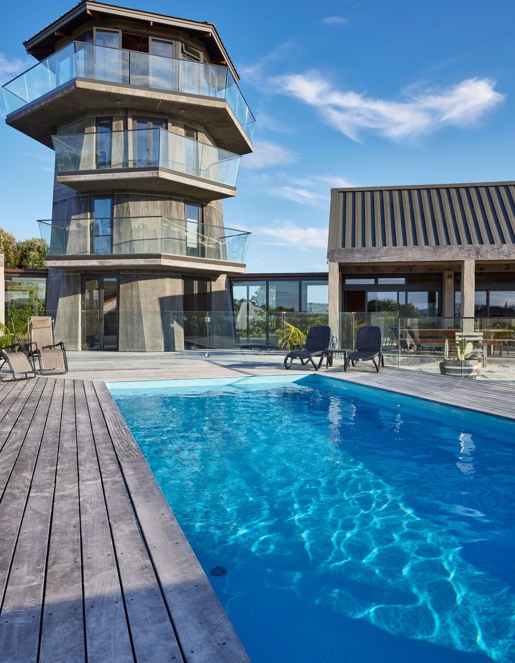 The 'Litehouse' Pool