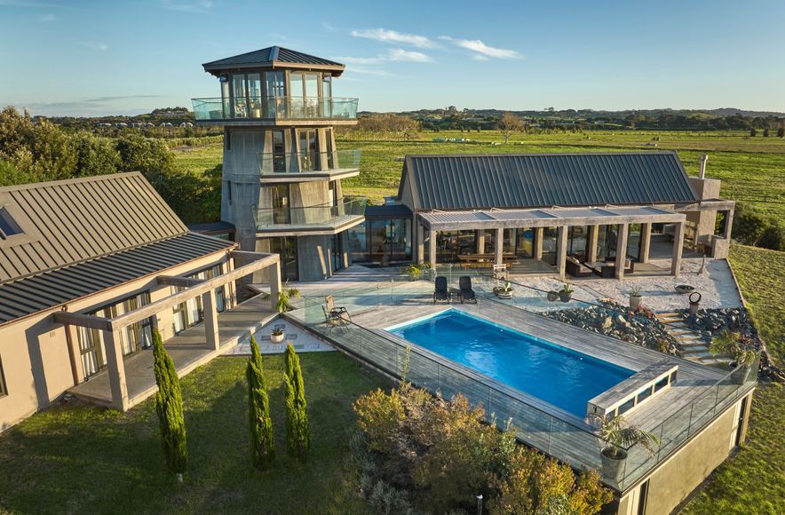 The 'Litehouse' Pool