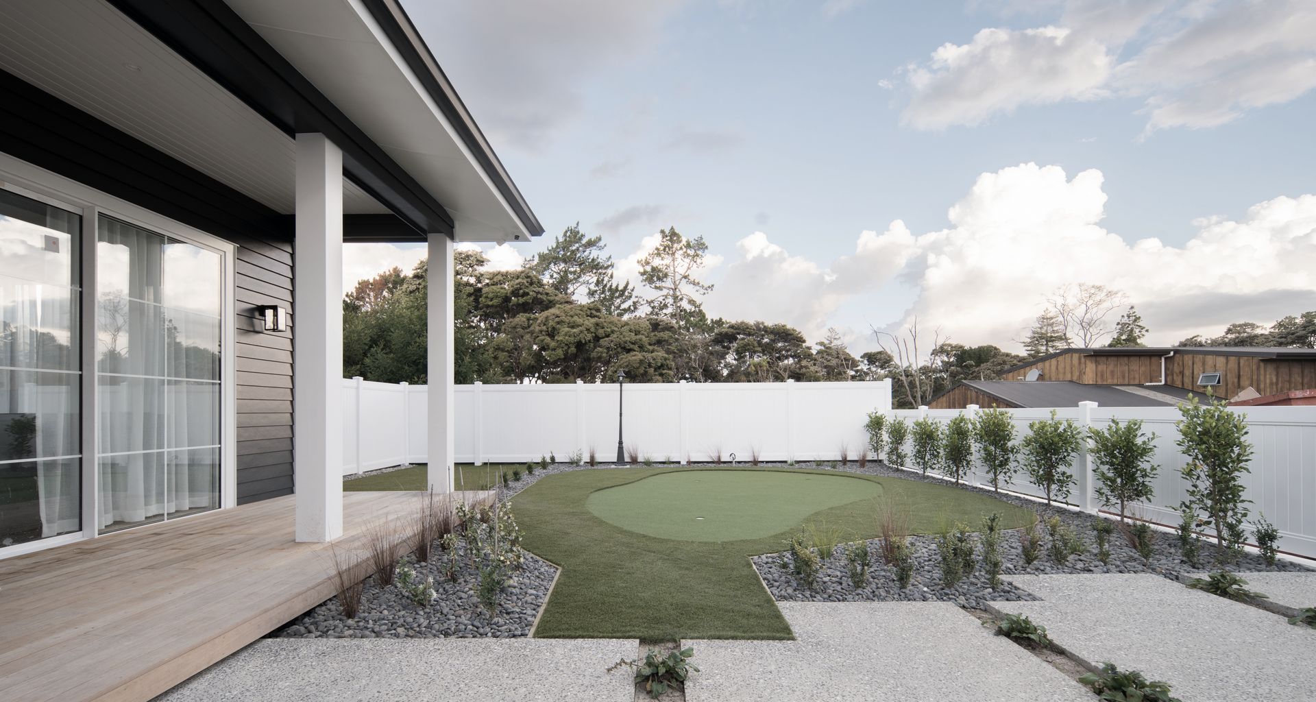 Residential Landscape Greenhithe banner