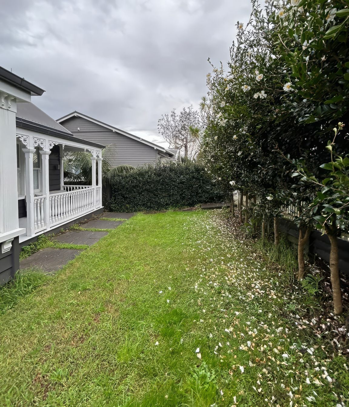 Westmere1-gigapixel.jpg