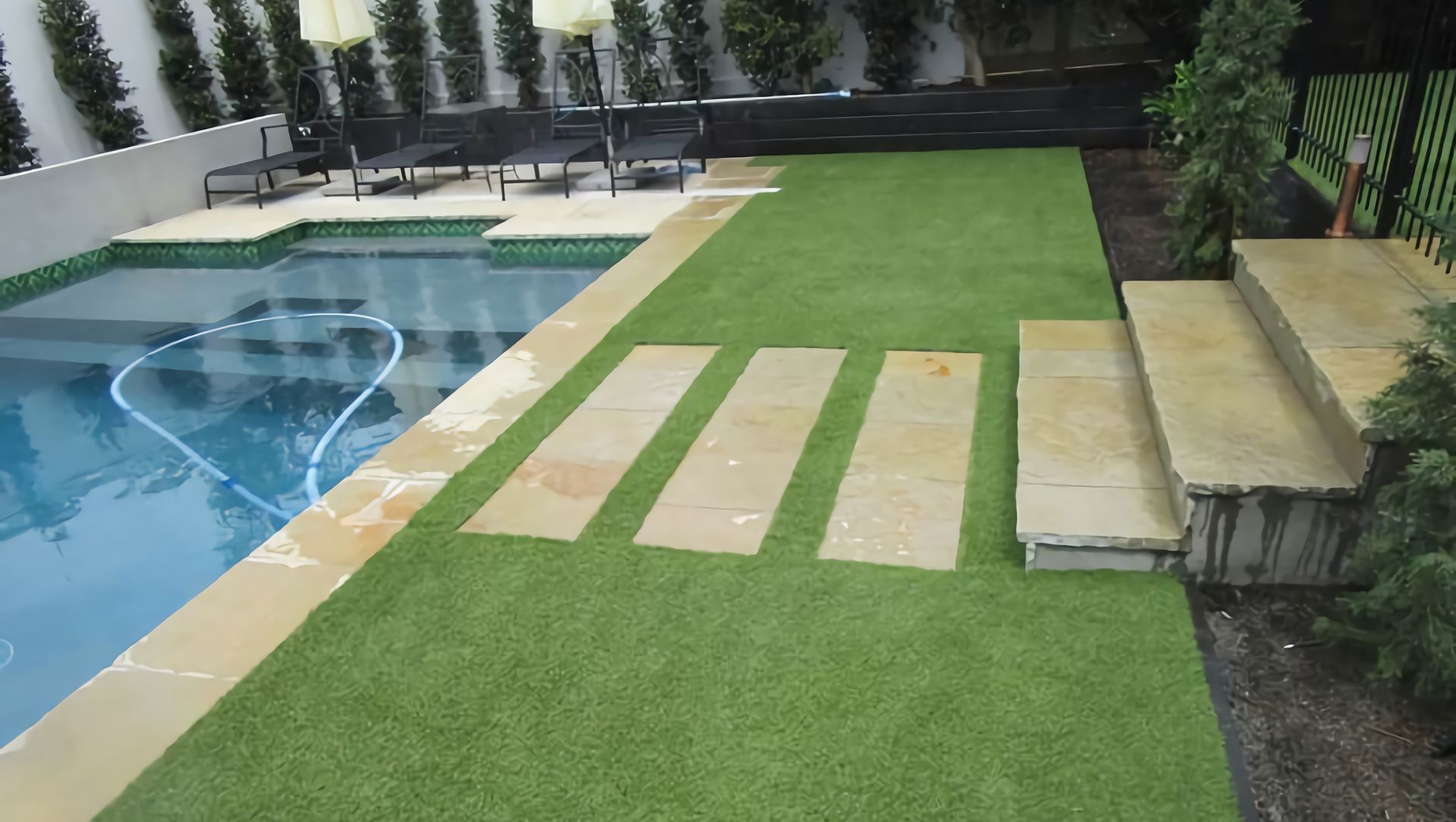 TigerTurf Serenity 30 lawn completes your space and brings you lasting benefits banner