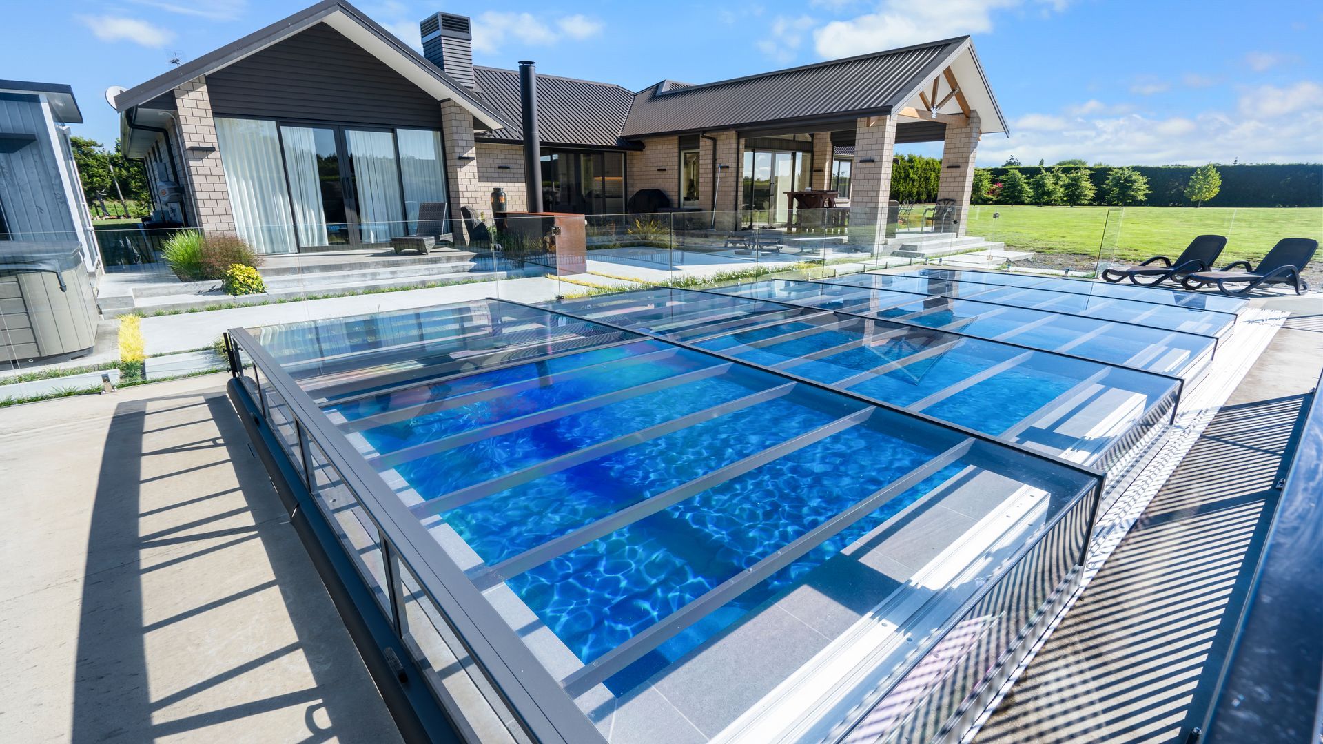 X Trainer 10.2 x 4.2m in Pacific by Ultimate Pools banner