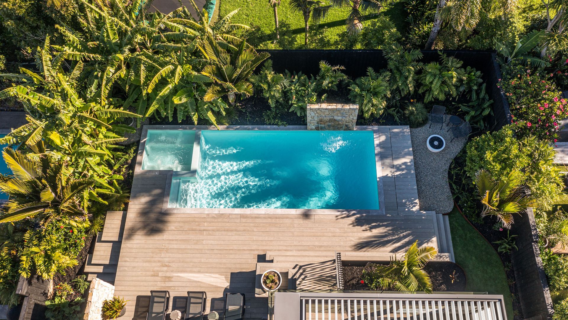 The Devonport retreat banner