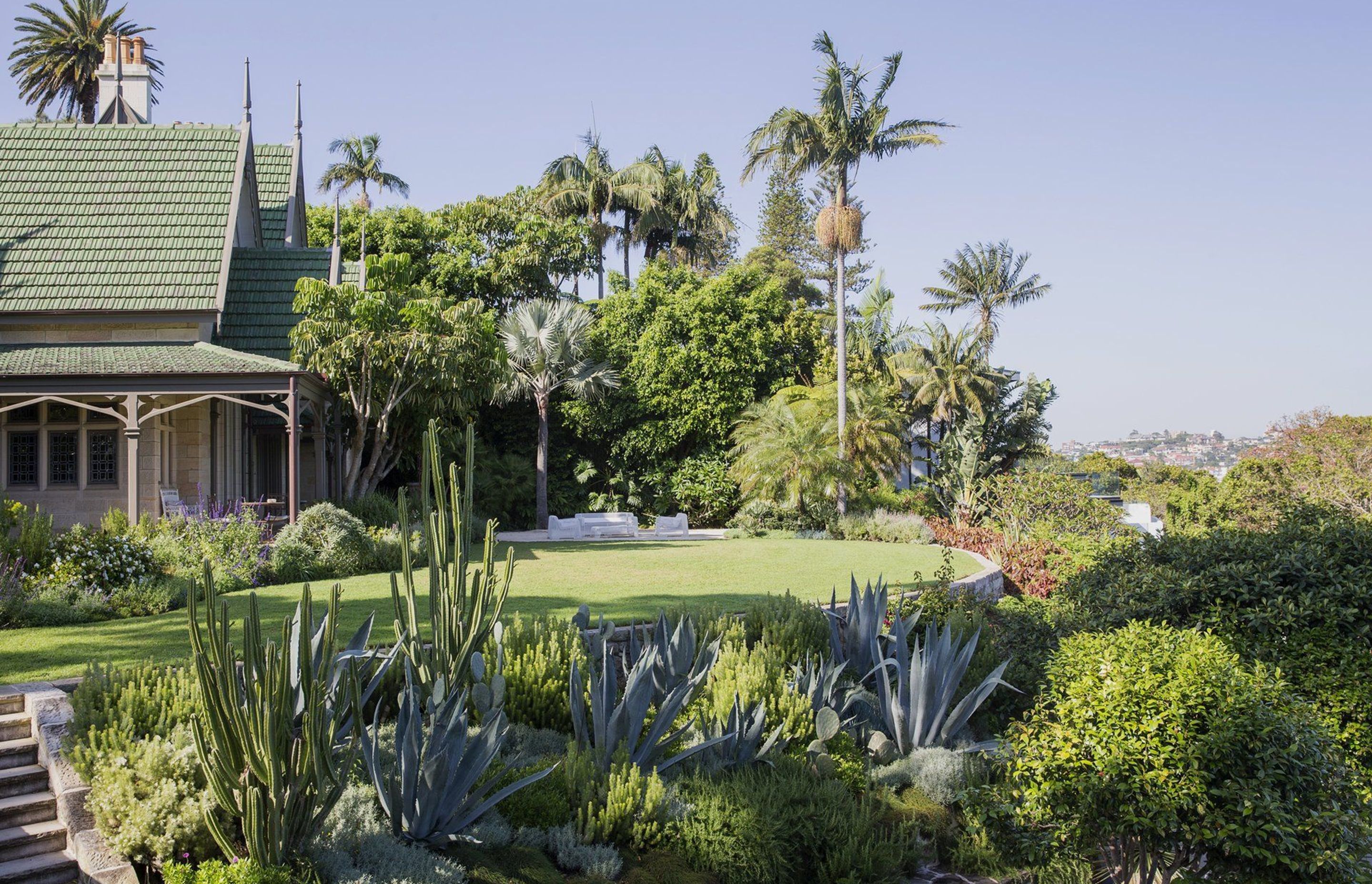 An Entertainer's Garden