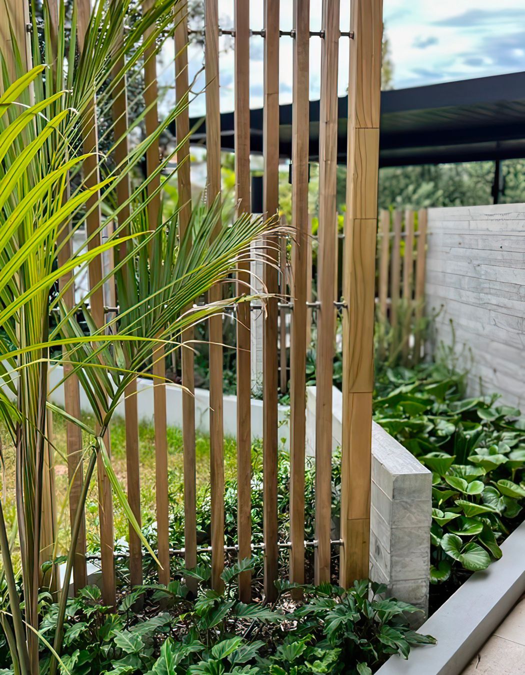 Mid Century Entertainer