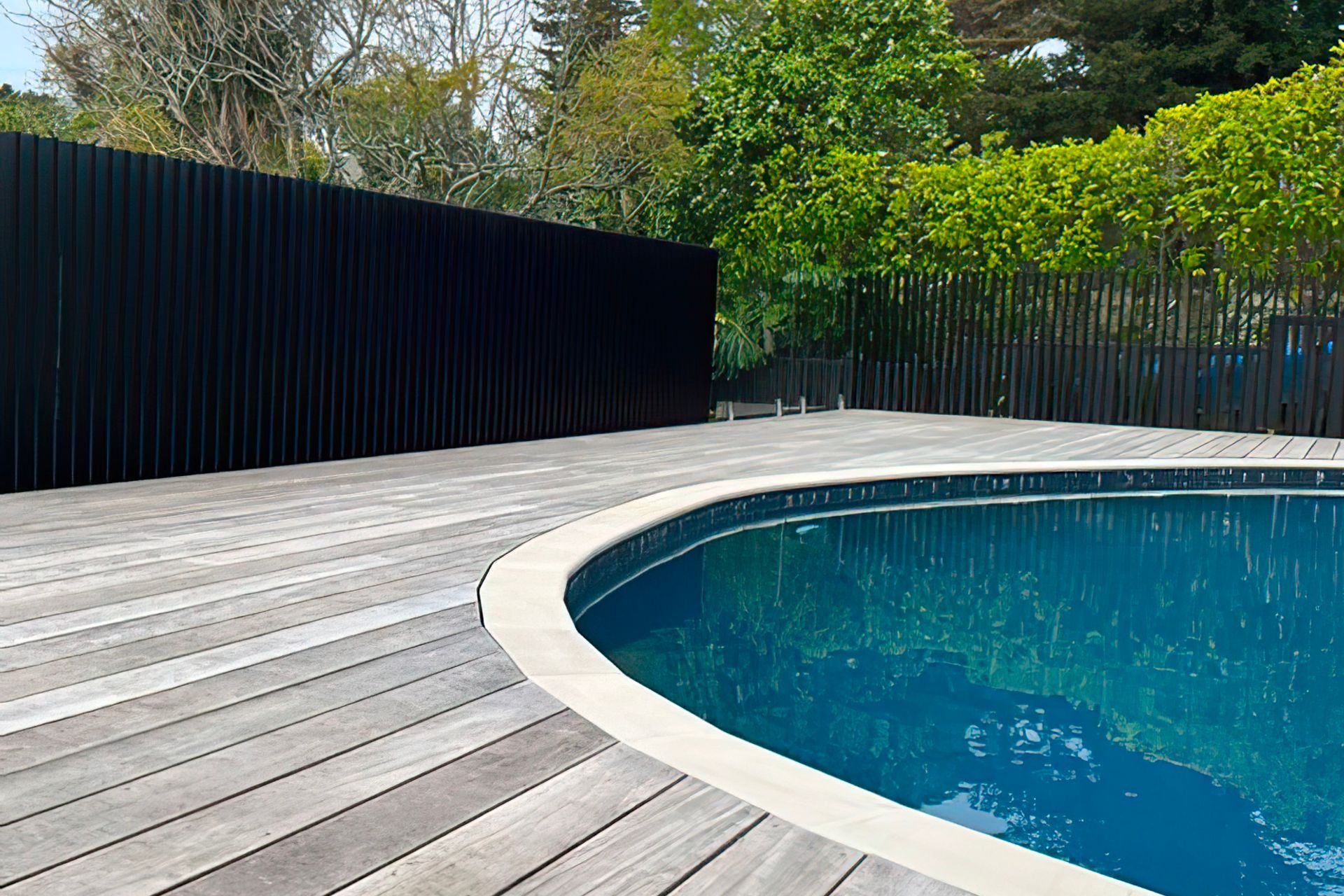 Mid Century Entertainer