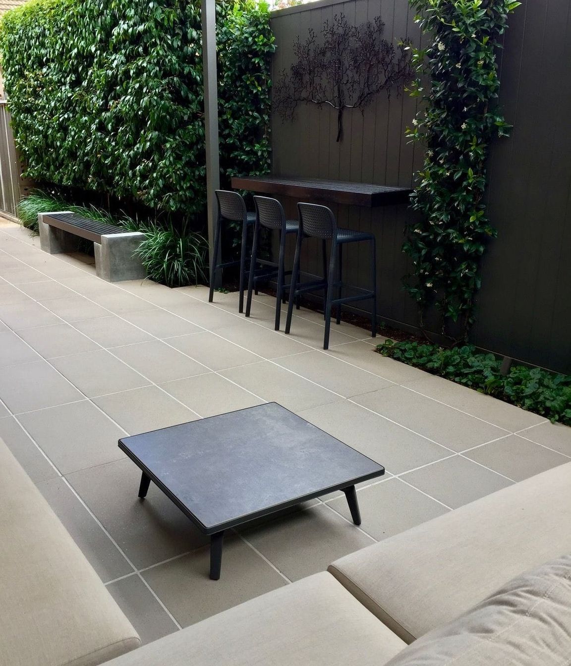 Photography: Christine Griffiths | Courtyard design
