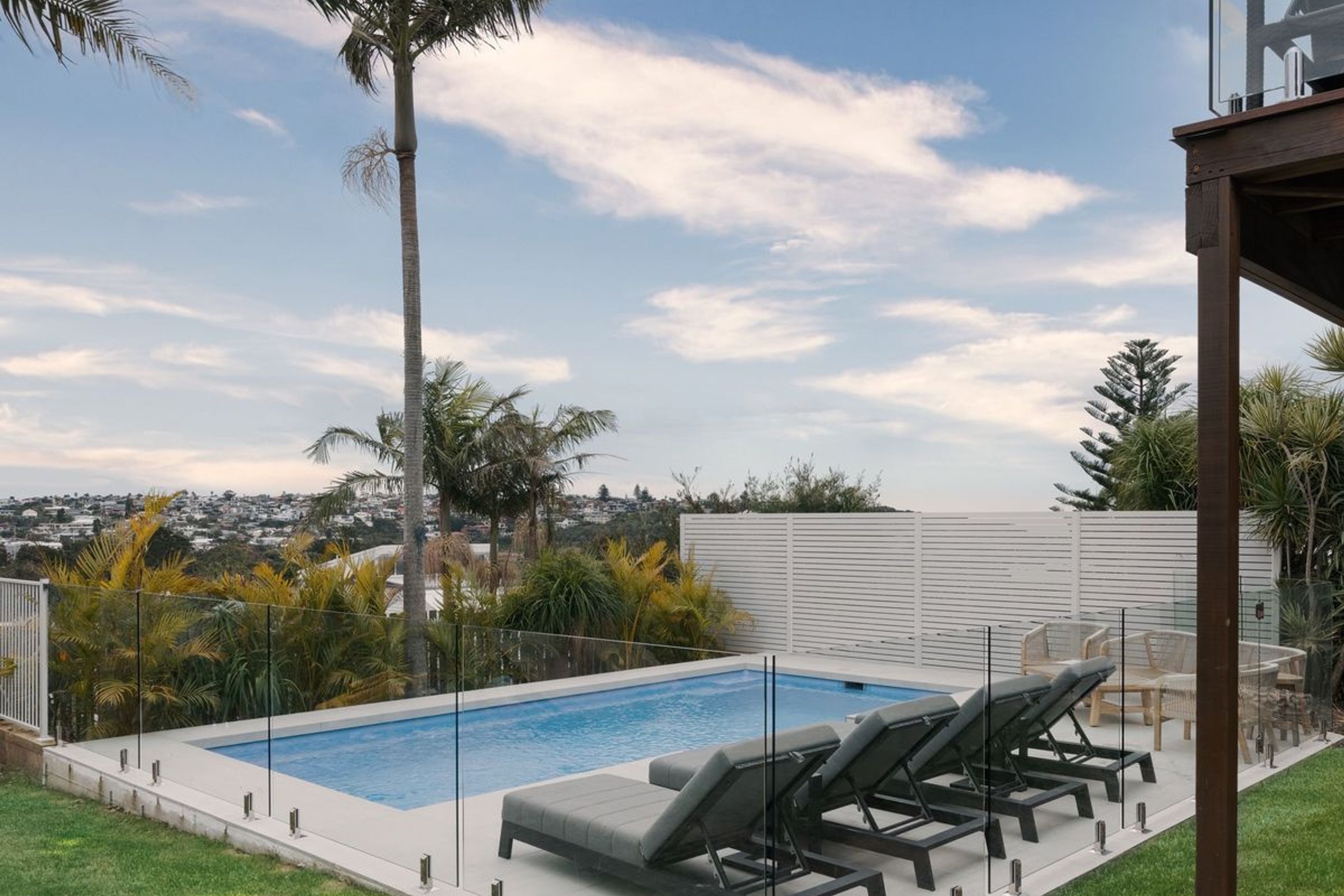 Curl Curl Residence