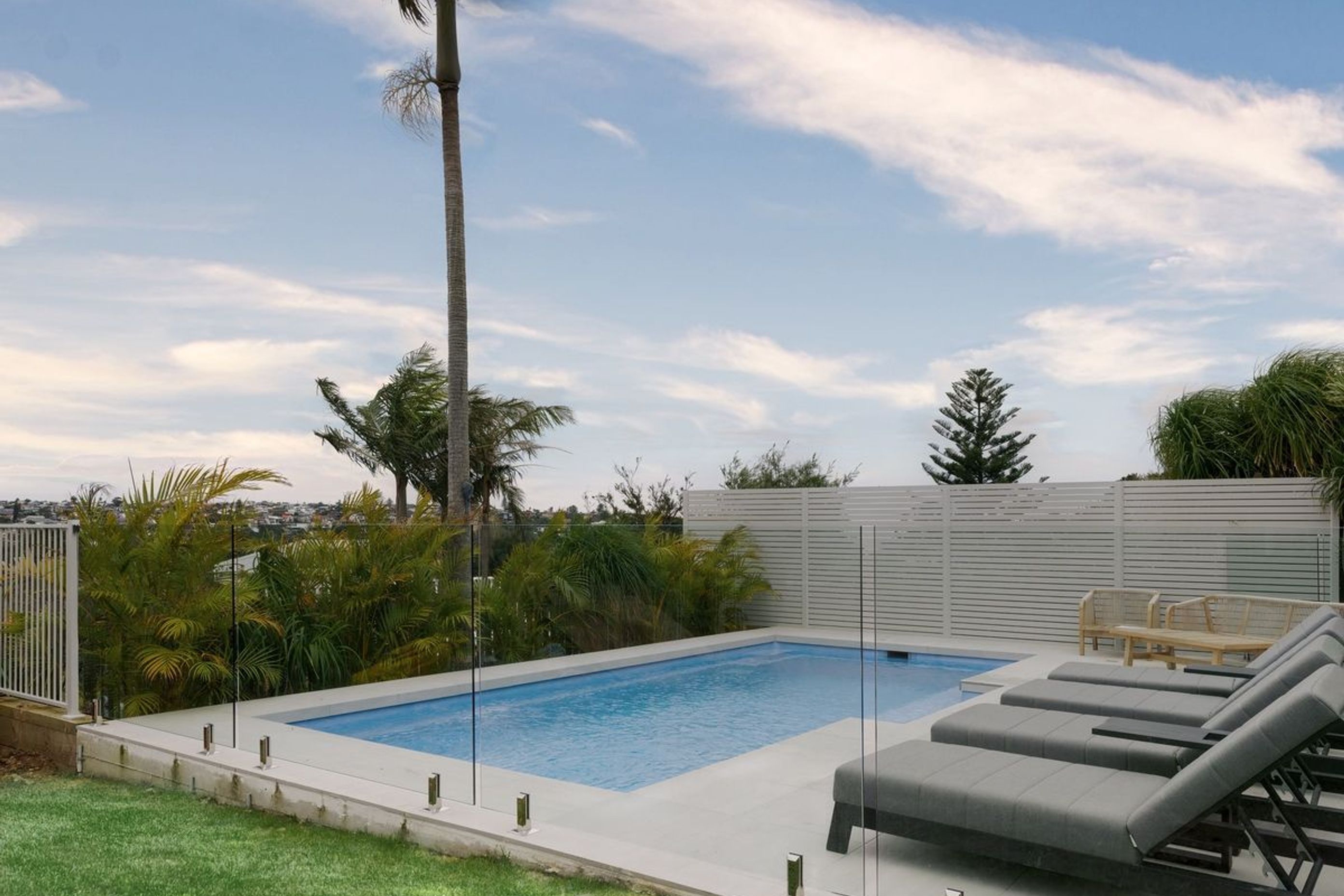 Curl Curl Residence