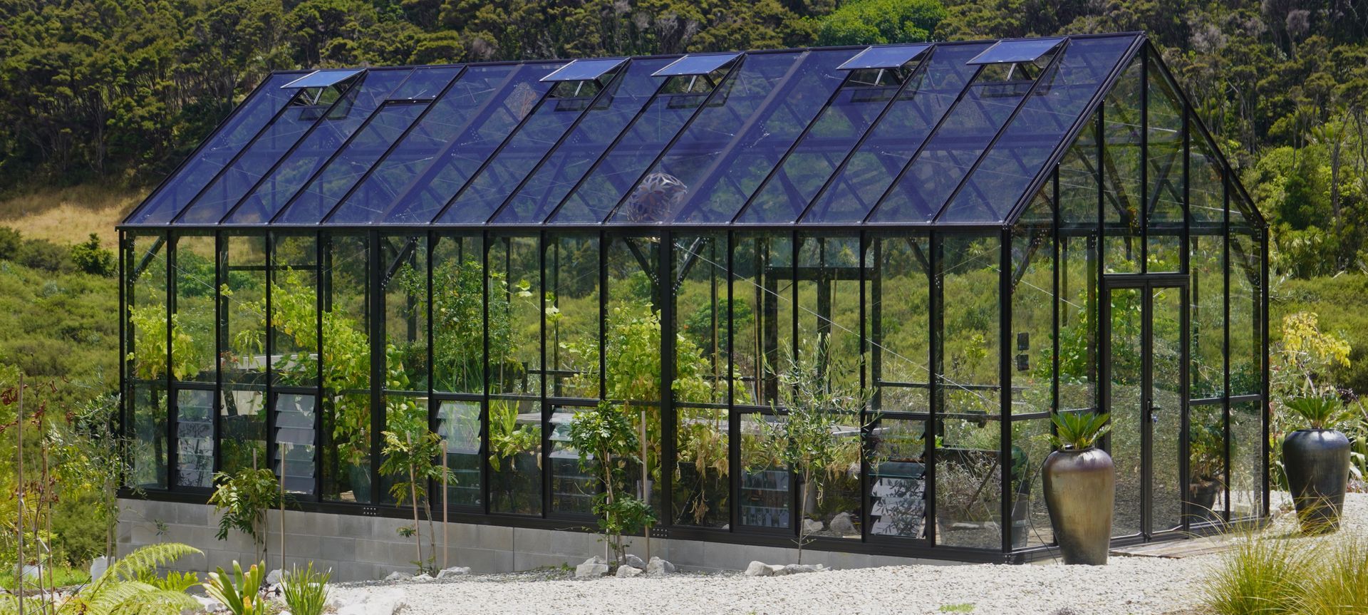 Tāwharanui Glasshouse banner