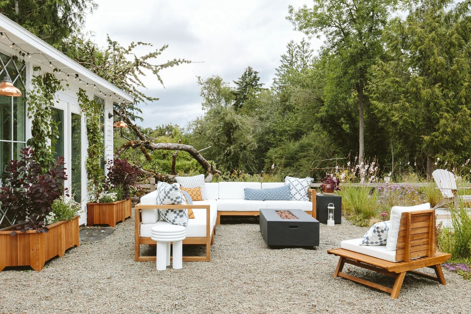 imgi20EmilyHenderson-AllModernGardenKaitlinGreen-22-ap-compressed.jpg