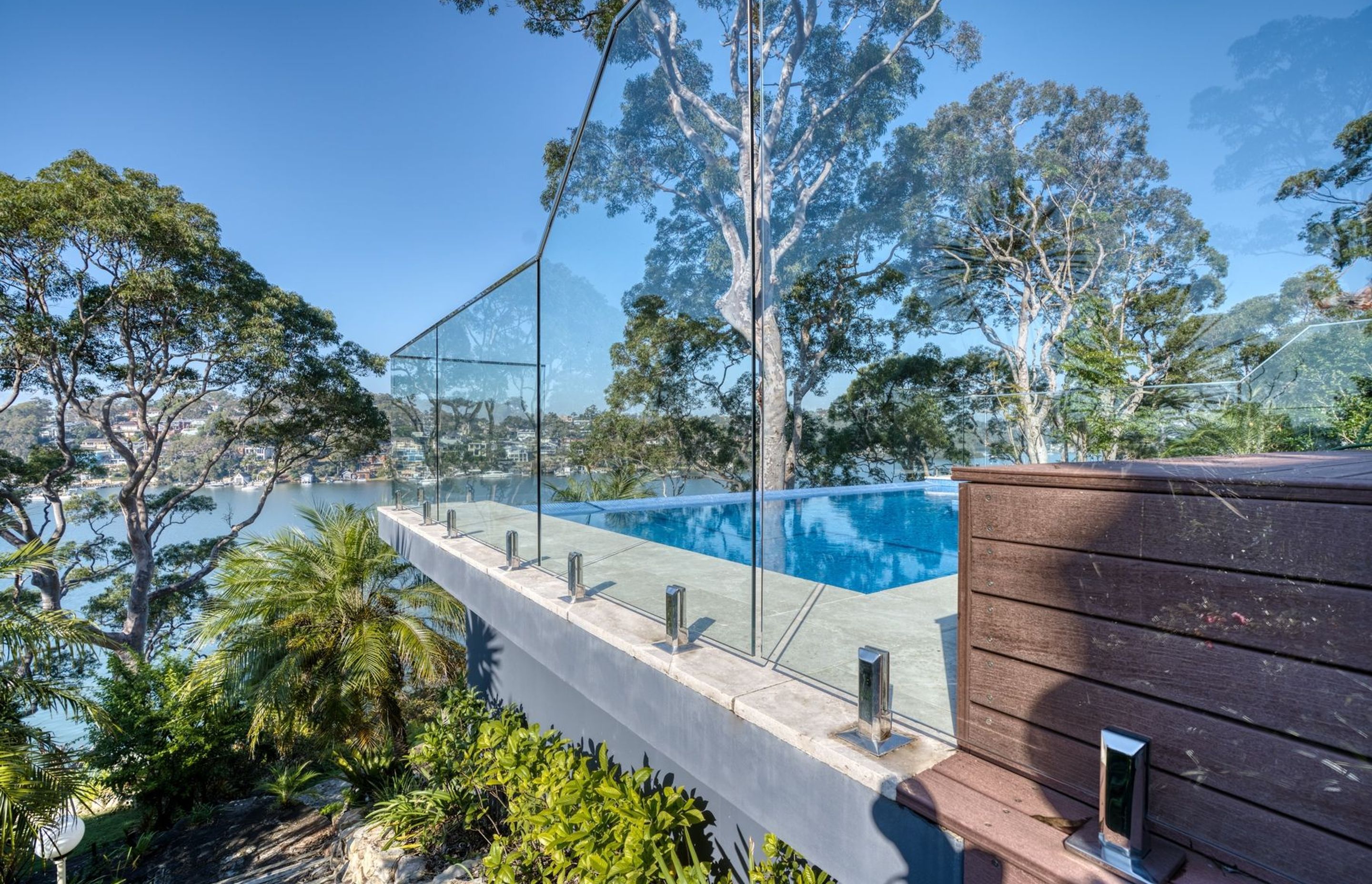 Oatley Residence