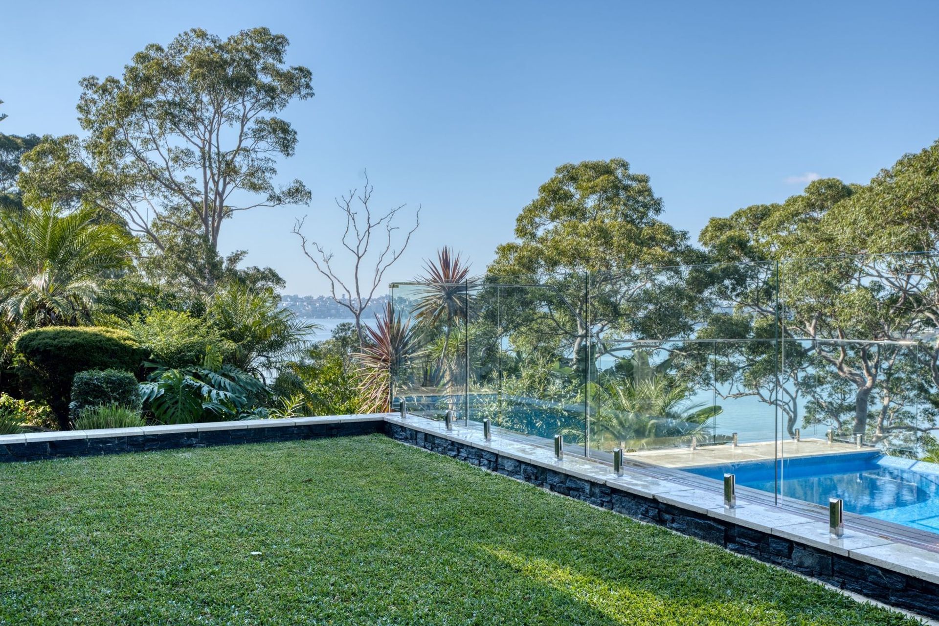 Oatley Residence