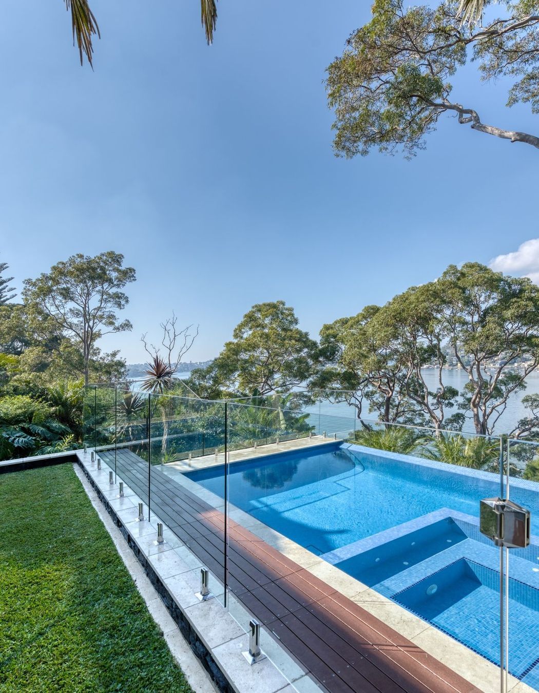 Oatley Residence