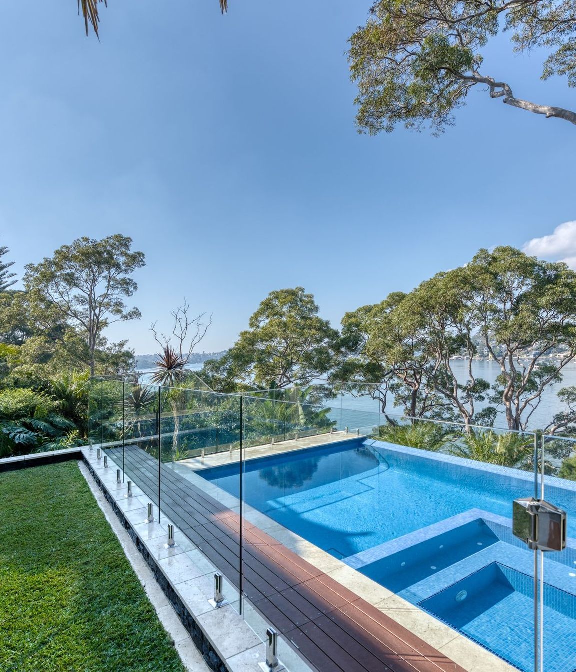 Oatley Residence