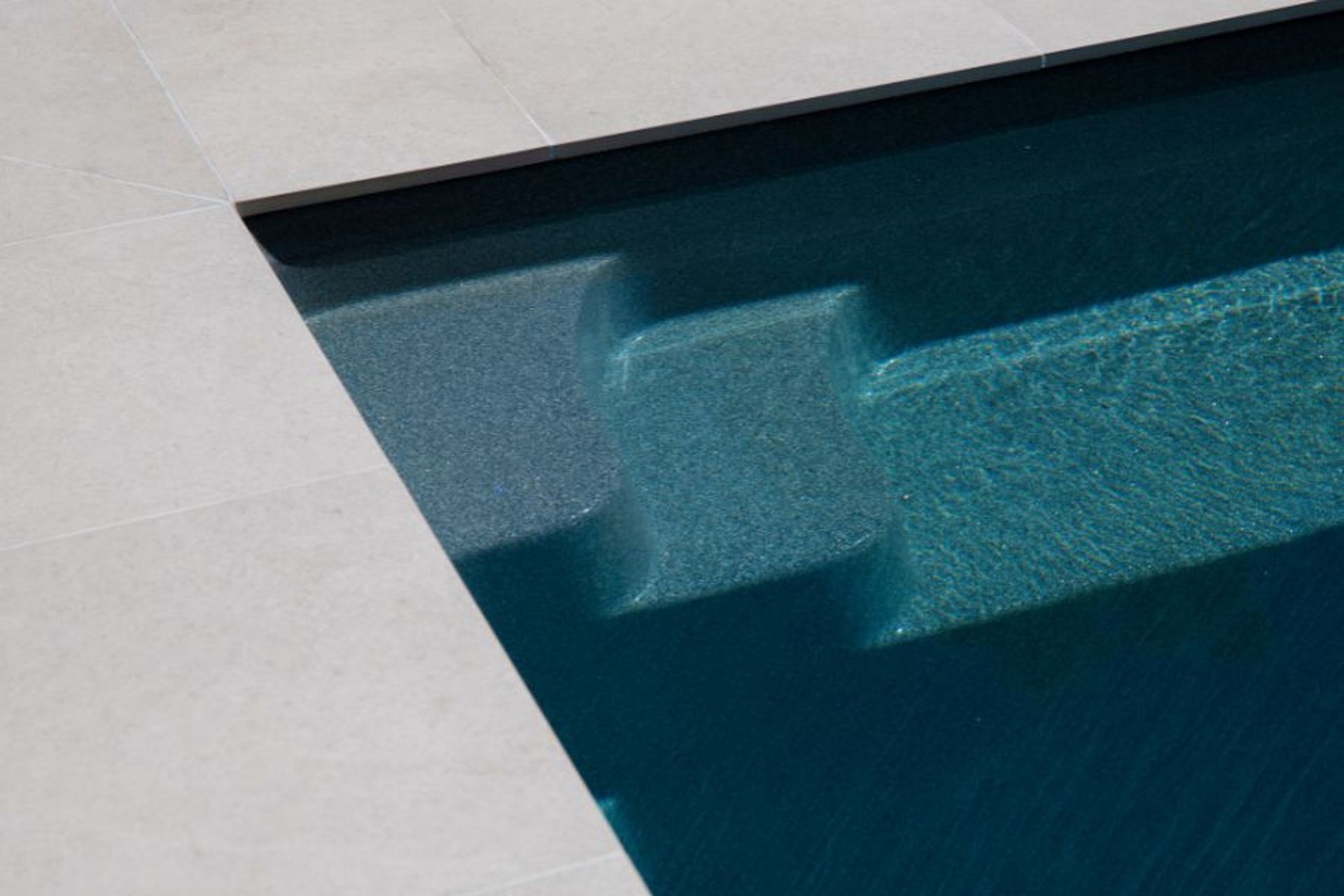 plunge-pool-aquanort-sanctuary-viridian-5.jpg
