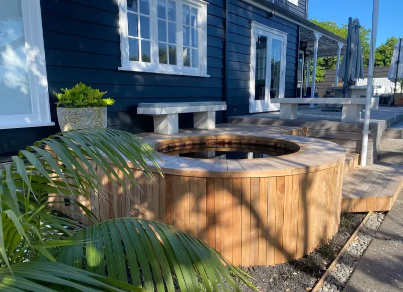 Seamless Deck‑Integrated Hot Tub