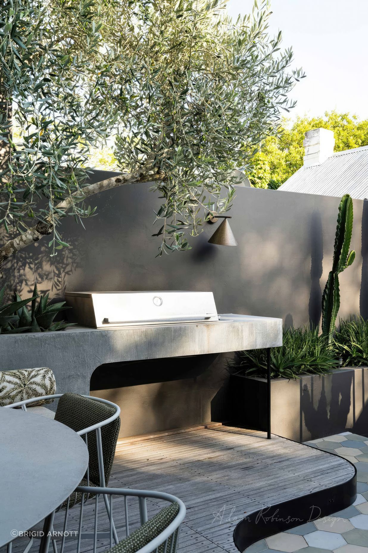 upADAMROBINSONDESIGNLandscapeDesignResidentialprojectPADDINGTONSANCTUARY07-fix-standard-scale-200x.jpg
