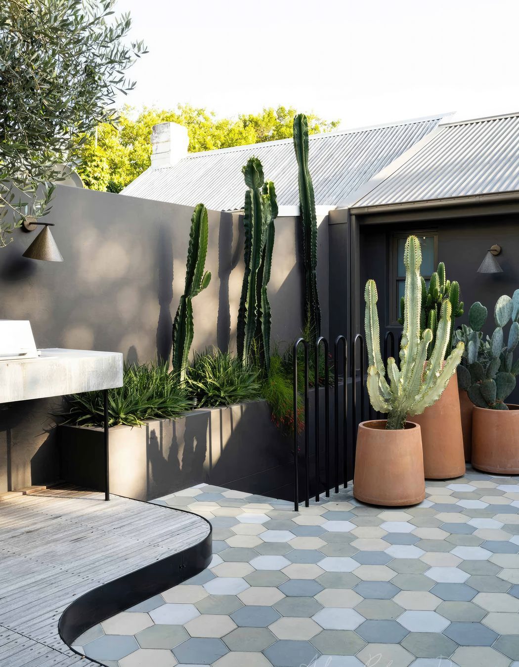 upADAMROBINSONDESIGNLandscapeDesignResidentialprojectPADDINGTONSANCTUARY08-fix-standard-scale-200x.jpg