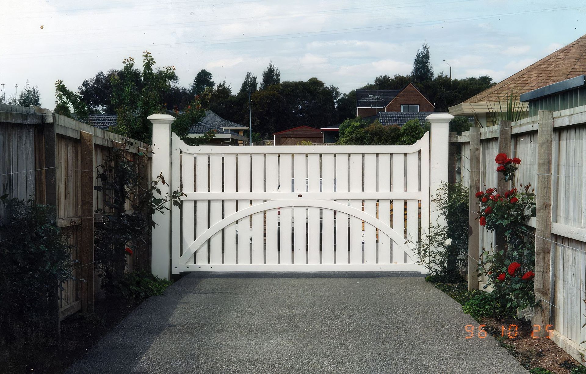 York | Traditional Style Gates